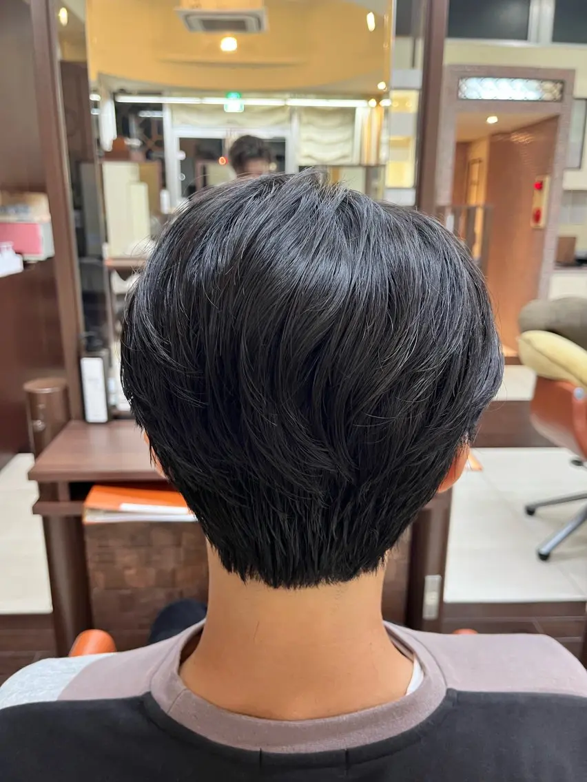 ショート パーマ メンズ センターパート ダウンパーマ メンズパーマ ニュアンスパーマ 🧊メンズ特化🧊 高木航希のヘアスタイル