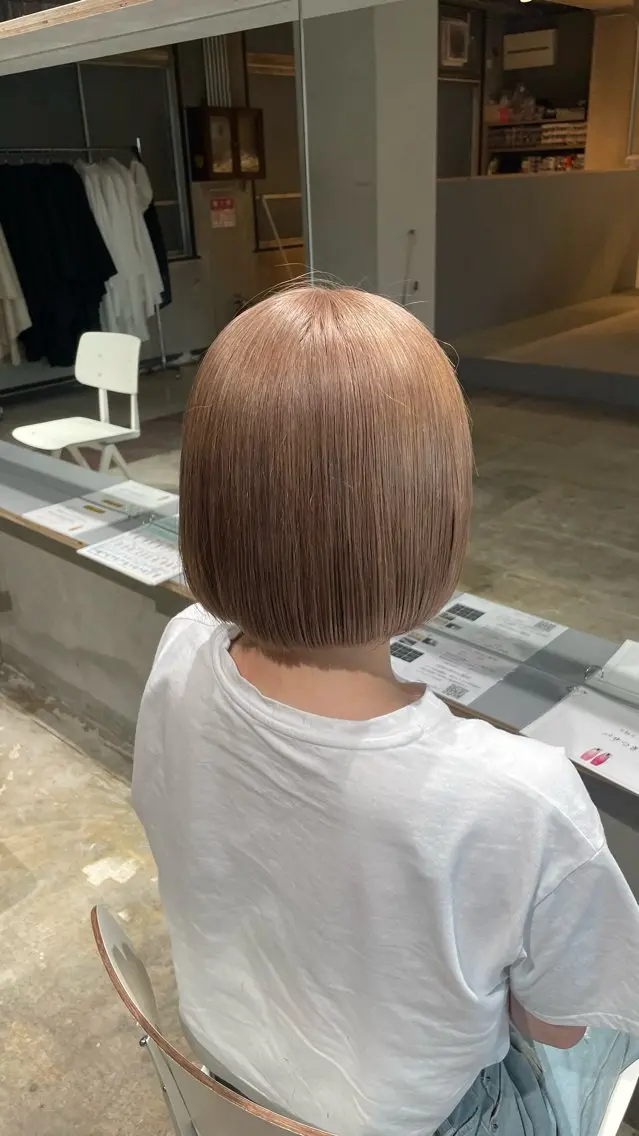 カラー ヘアカラー 安藤 まりのヘアスタイル