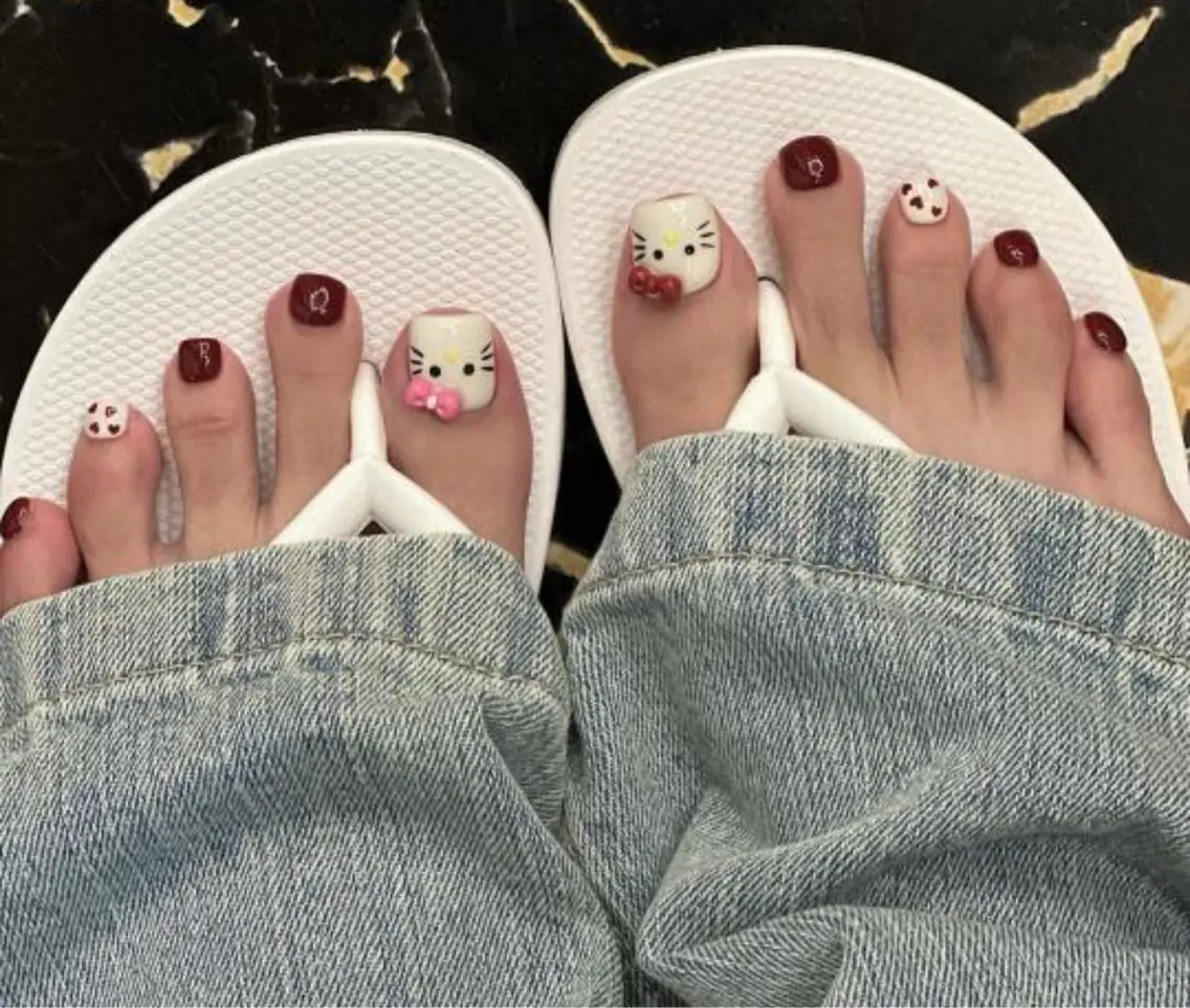 ネイル アートネイル オーロラネイル チークネイル フレンチネイル ガラスフレンチ ハンドネイル 🎀🎀YooLi Nail Salonのネイルデザイン