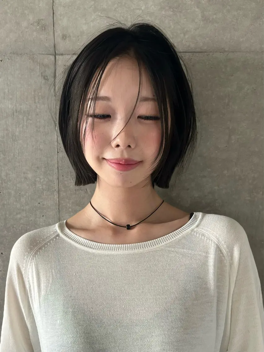 ショート カラー カット ヘアカラー 韓国ボブ/レイヤー ボブ/ EMIRIのヘアスタイル
