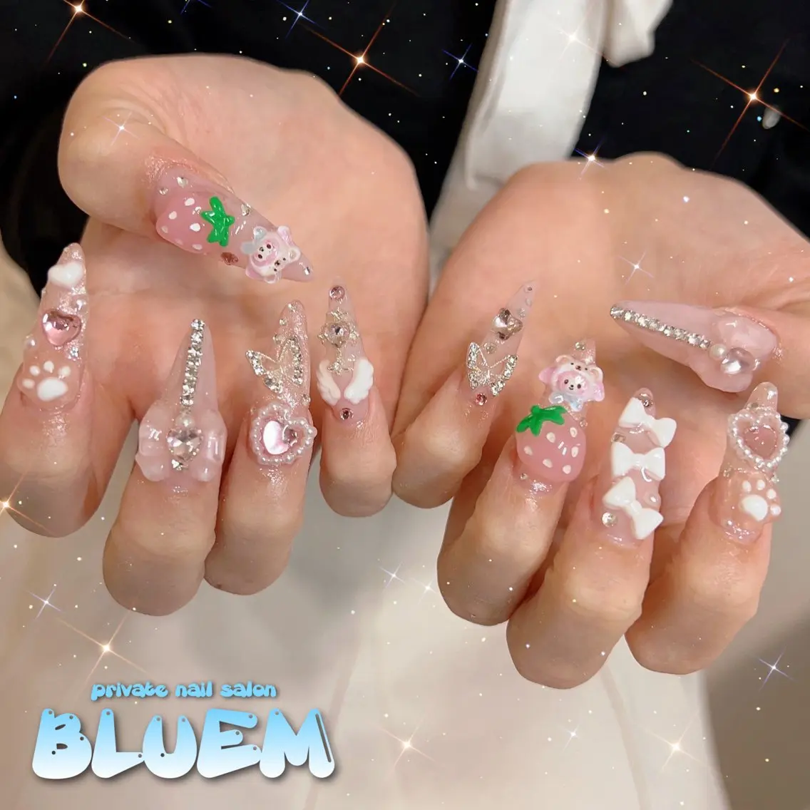 ネイル ハンドネイル BLUEM なな🐶のネイルデザイン