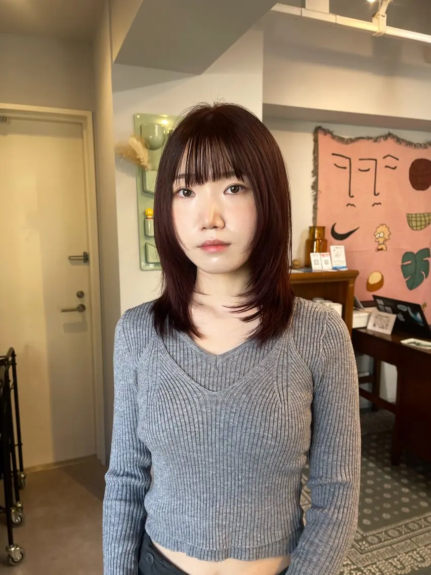 ショート カラー ブリーチ ボルドーカラー ブリーチなしカラー レイヤーカット カット ヘアカラー トリートメント ヘアセット 丁寧なカウンセリング 🌿KENTA🌿のヘアスタイル