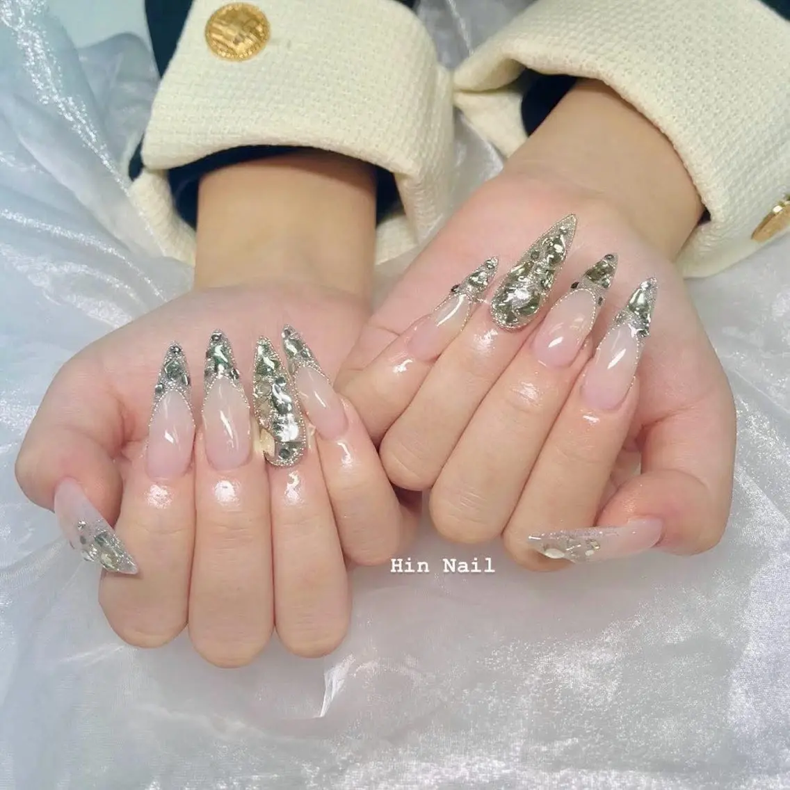 ネイル ハンドネイル Hin Nailのネイルデザイン
