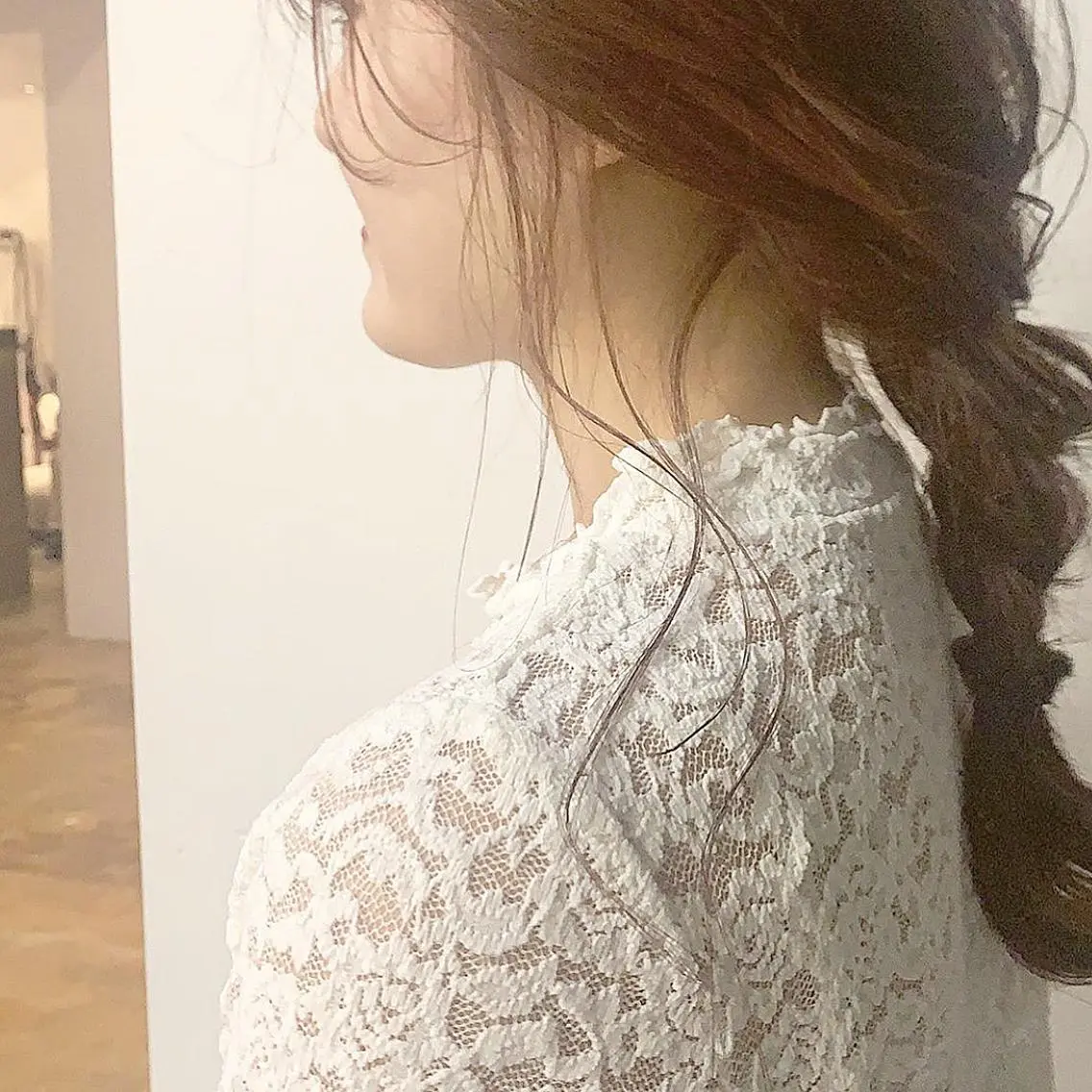 ロング カラー ヘアアレンジ 本間 結衣のヘアスタイル