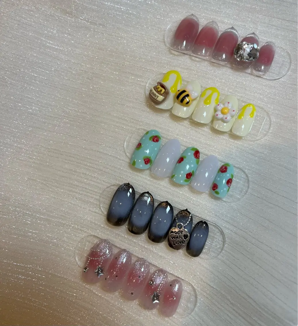 【hand】🎀デザインガーリーコース(オフ・ケア込み)の写真