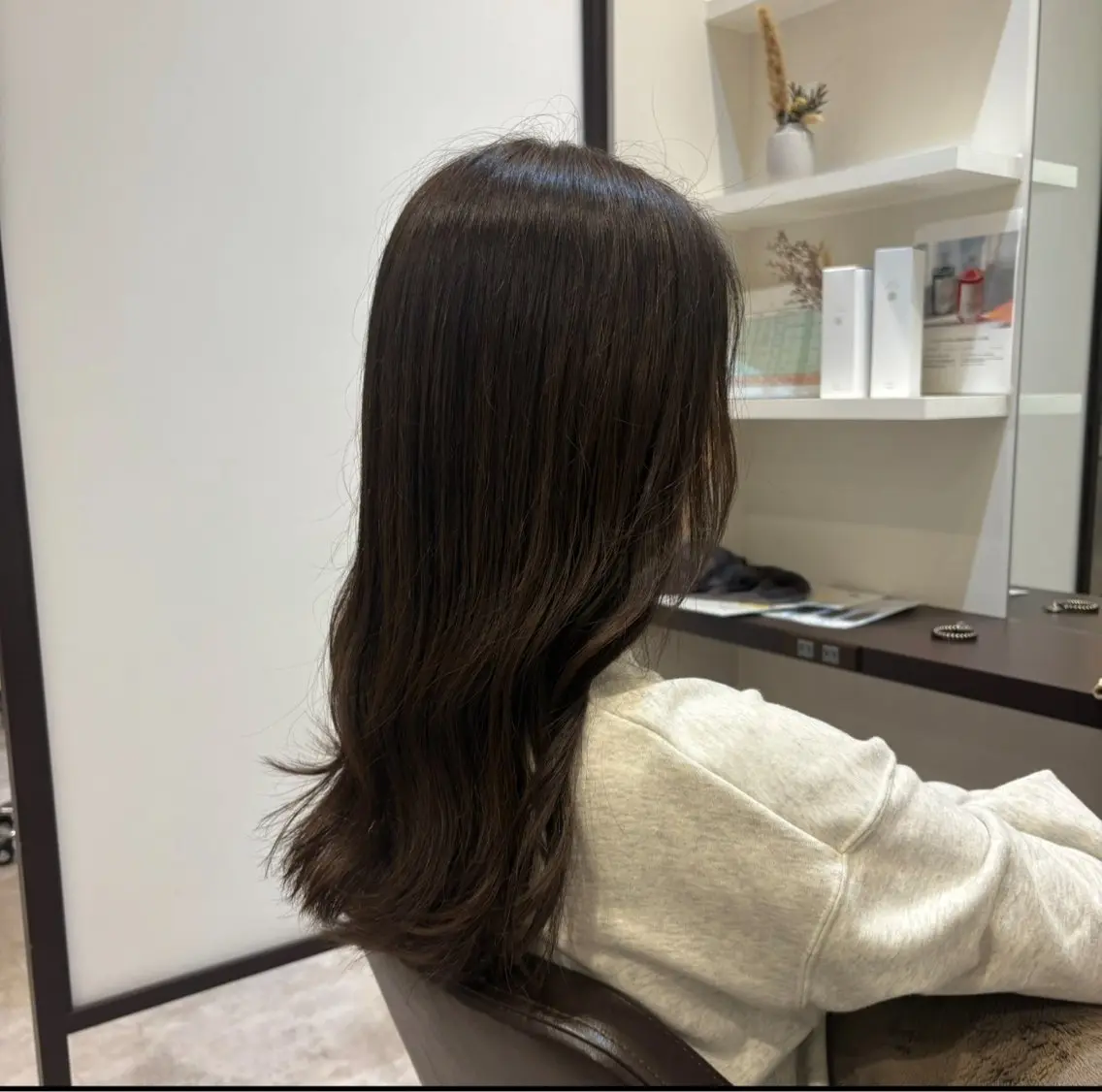 ロング カット ヘアカラー トリートメント 山下ちひろ/髪質改善 /メンズ/縮毛矯正のヘアスタイル
