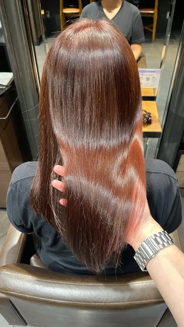 ミディアム カラー パーマ ヘアアレンジ 大法 琉空レイヤーカットのヘアスタイル