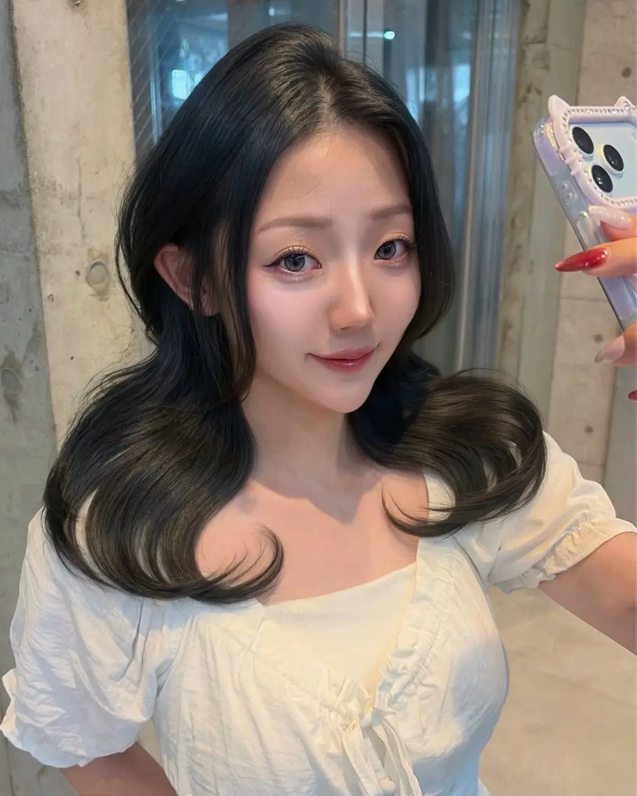 ロング カラー ヘアカラー 韓国/透明感カラー みのり 🕊️のヘアスタイル