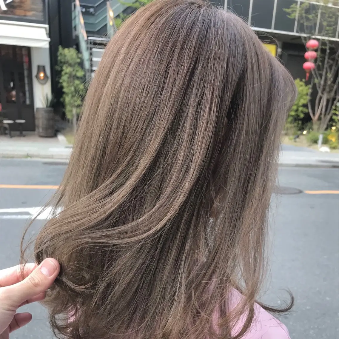 セミロング ブリーチなし 透明感カラー/艶髪のヘアスタイル
