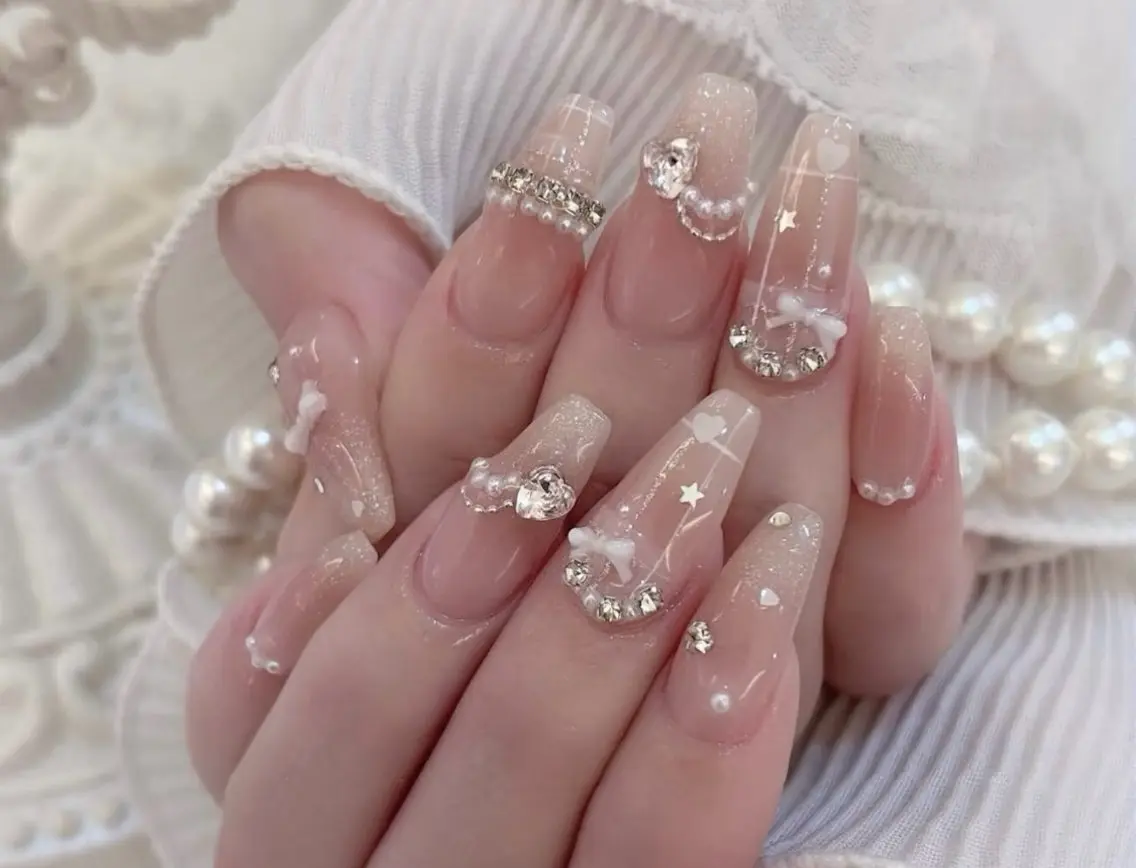 ネイル アートネイル べっ甲ネイル チークネイル 成人式 長さ出し ハンドネイル ハンドケア For you. Nail Salonのネイルデザイン