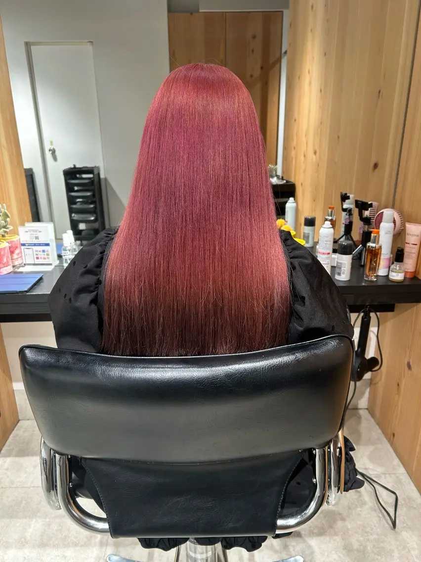 ロング カラー ブラウンカラー ピンクカラー カット ヘアカラー トリートメント スキバサミを使わない カット🌼唯🌼のヘアスタイル