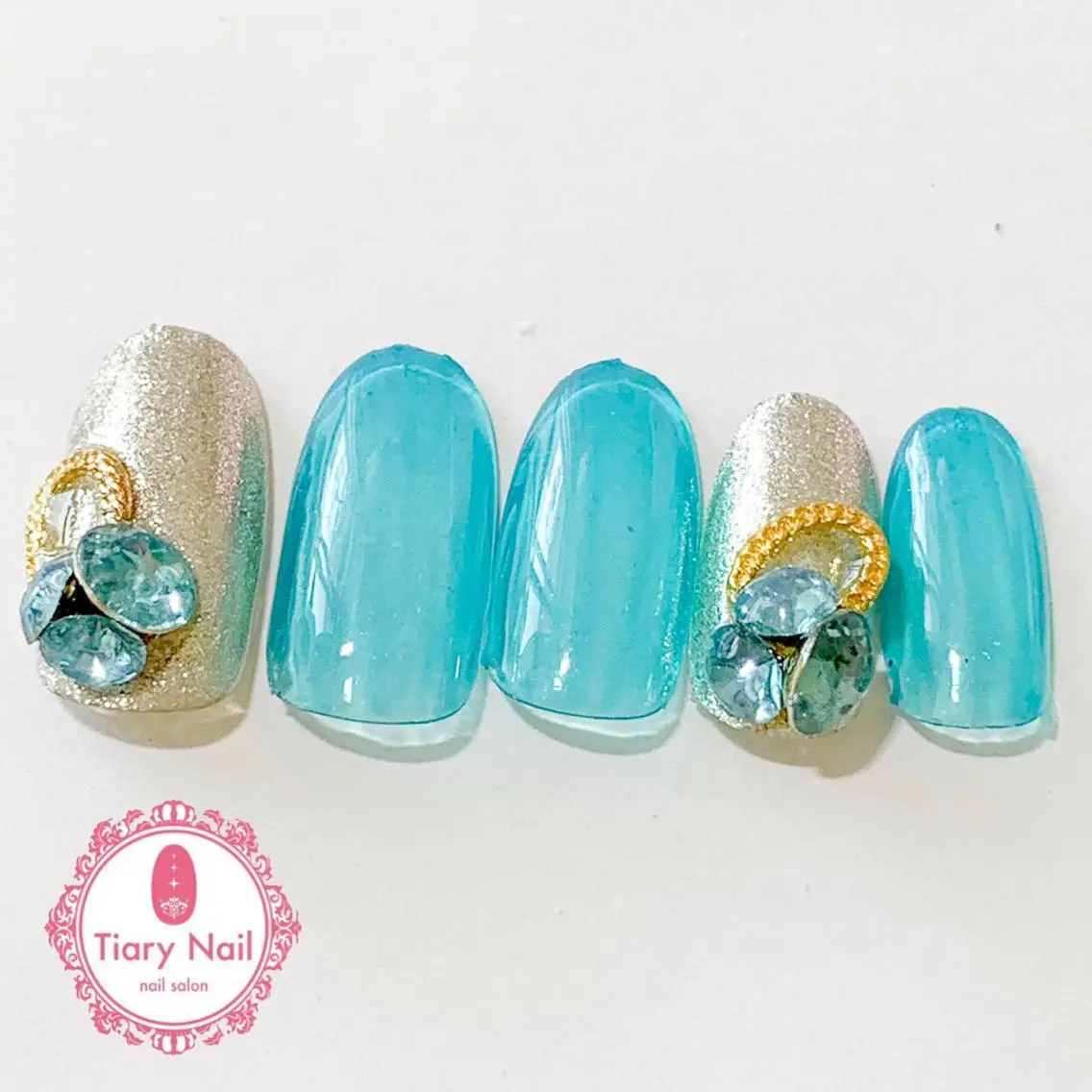 ネイル tiarynail K K🐼のネイルデザイン