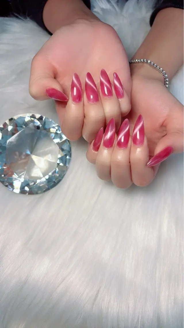 ネイル ジェルネイル ロングネイル マグネットネイル ハンドネイル Kayo 💅のネイルデザイン