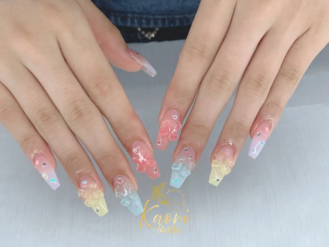 ネイル チークネイル ドット フレンチネイル ジェルネイル 韓国ネイル Kaori Nailのネイルデザイン