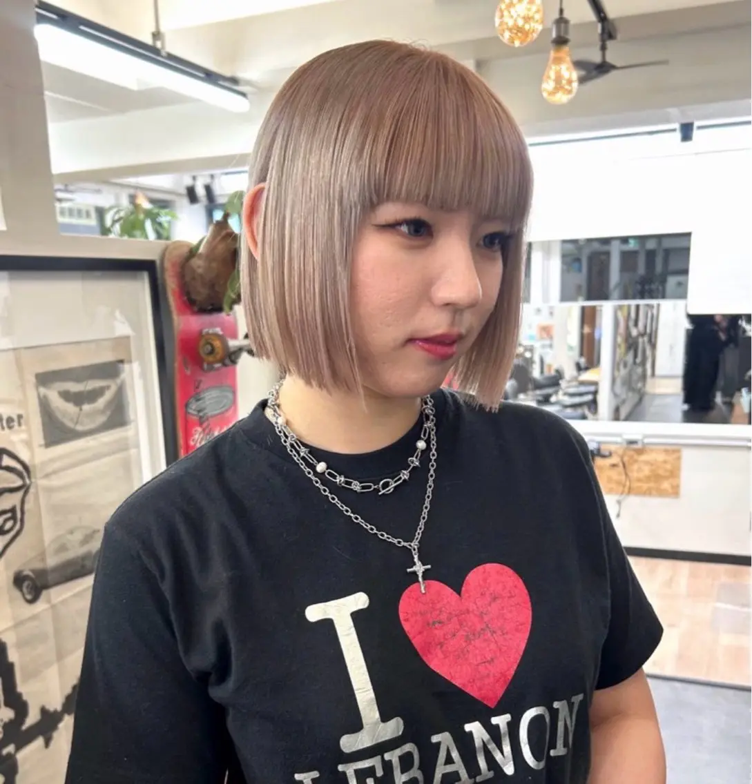 【🫧7月限定🫧】全頭ブリーチオンカラー➕1stepトリートメント「肩より上の方限定」の写真