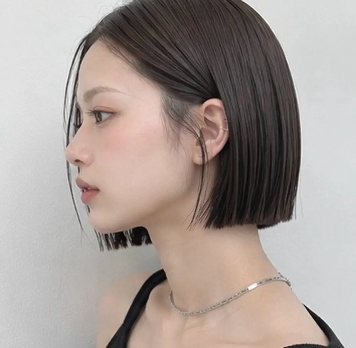 ショート ボブ 韓国風ヘア 佐藤 桃子のヘアスタイル