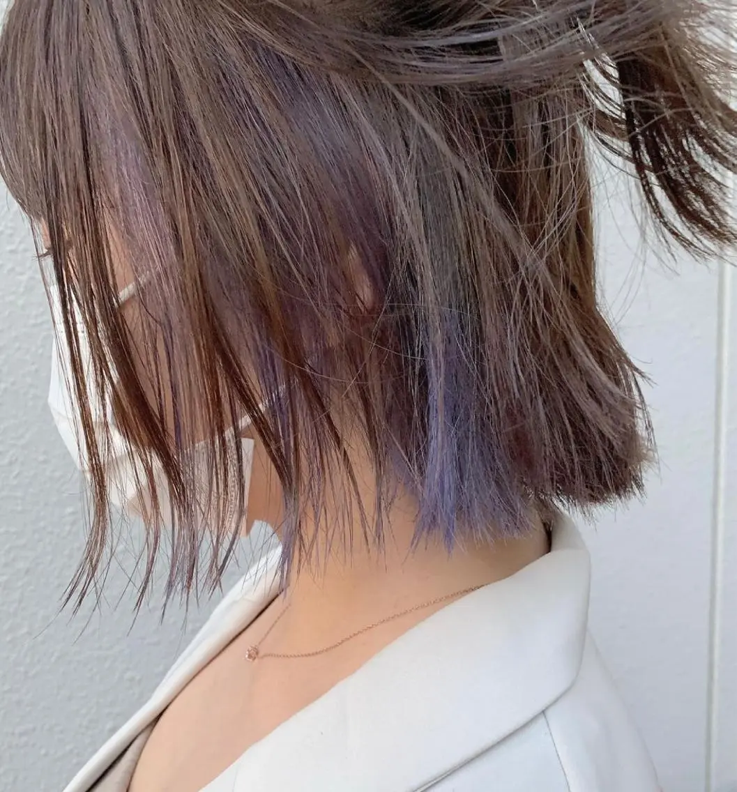 ミディアム カラー ブリーチ インナーカラー 圧倒的デザイン力 店長🎨RENAのヘアスタイル