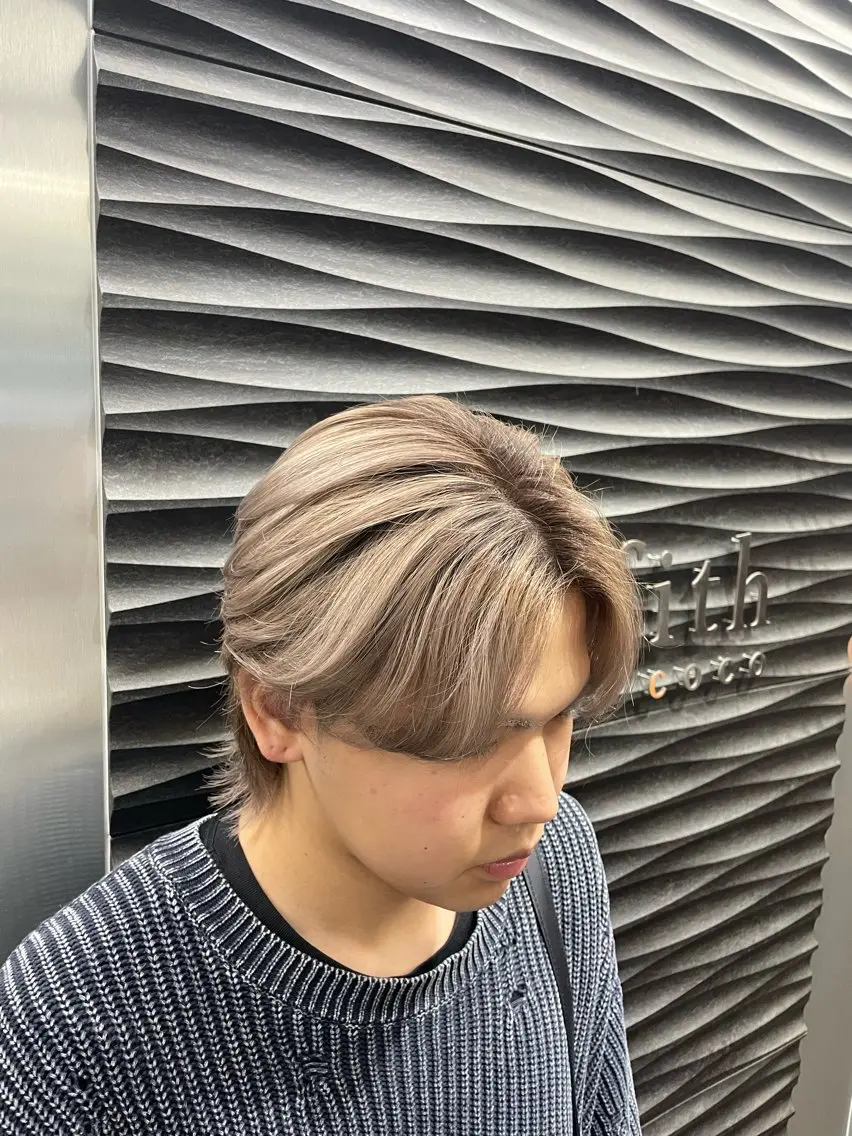 メンズ カット ヘアカラー カラーブリーチ特化 石原勇希のヘアスタイル