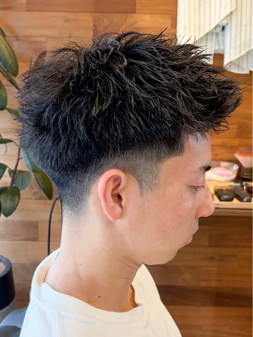 ショート パーマ メンズ メンズパーマ カット パーマ 三宮メンズカット ヨシイッキのヘアスタイル