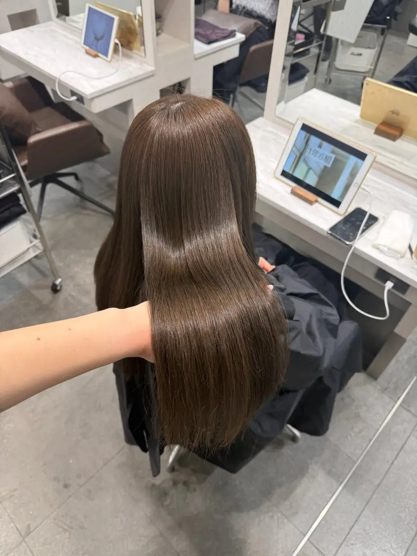 セミロング カット ヘアカラー トリートメント 似合わせヘア 表参道/こはるのヘアスタイル