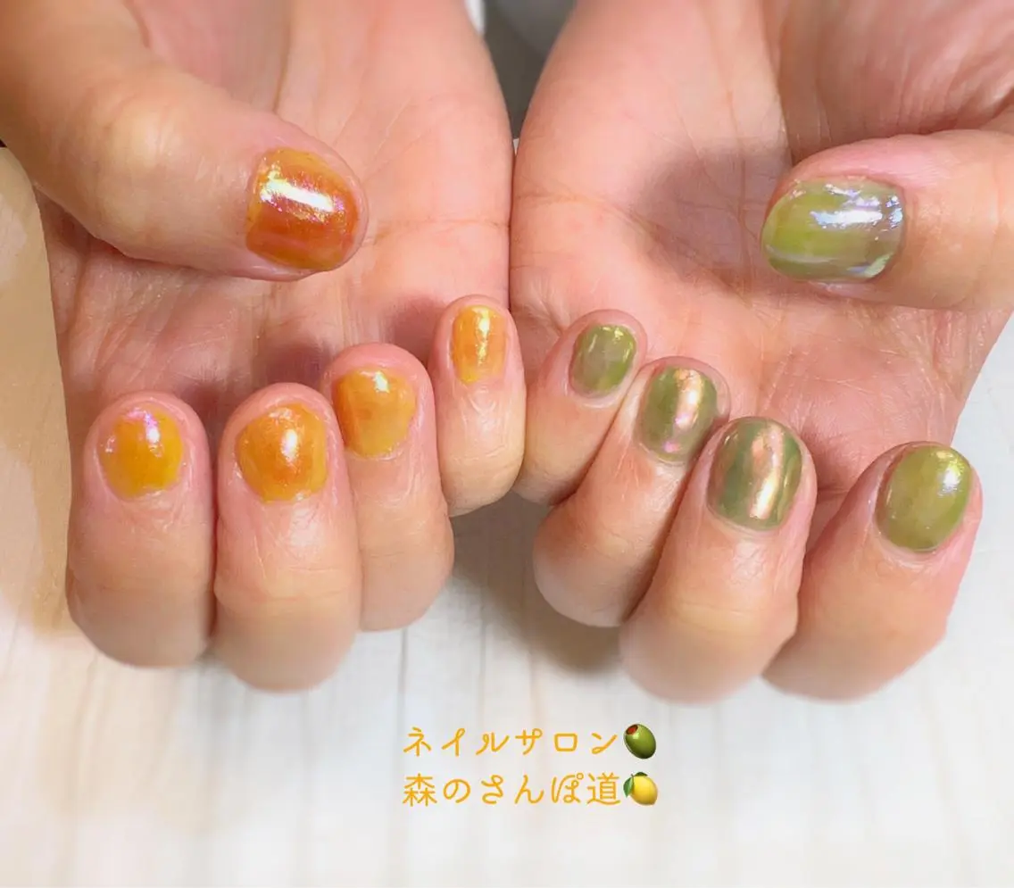 ネイル ハンドネイル ショートネイル 森のさんぽ道のネイルデザイン