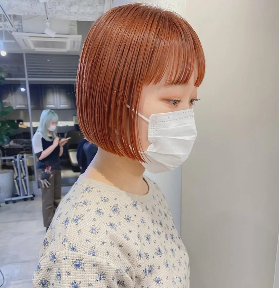 ショート カラー ハイトーンカラー オレンジ ボブ 【骨格診断カット】 .のヘアスタイル