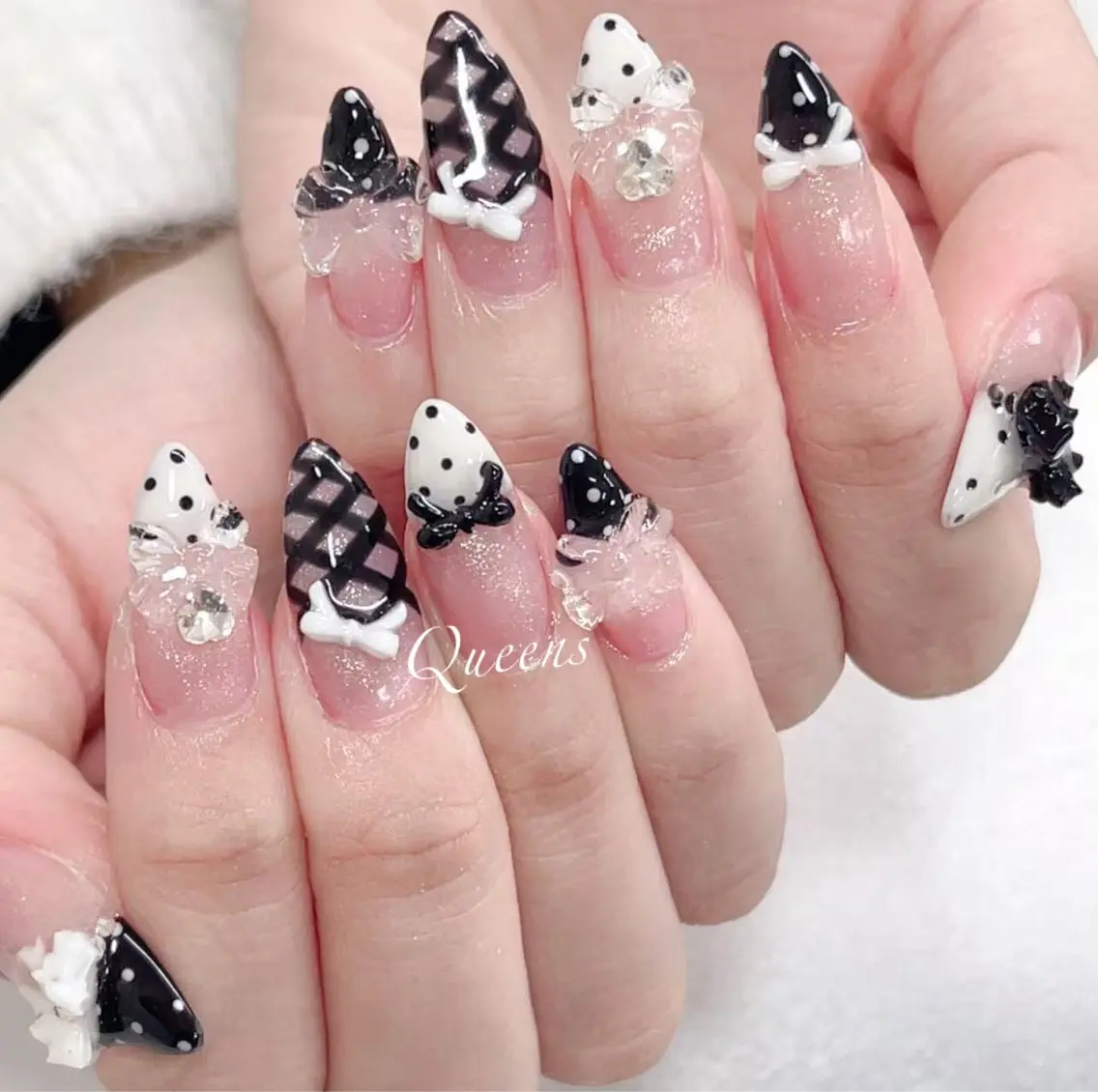 ネイル ハンドネイル Queen's ゆなのネイルデザイン