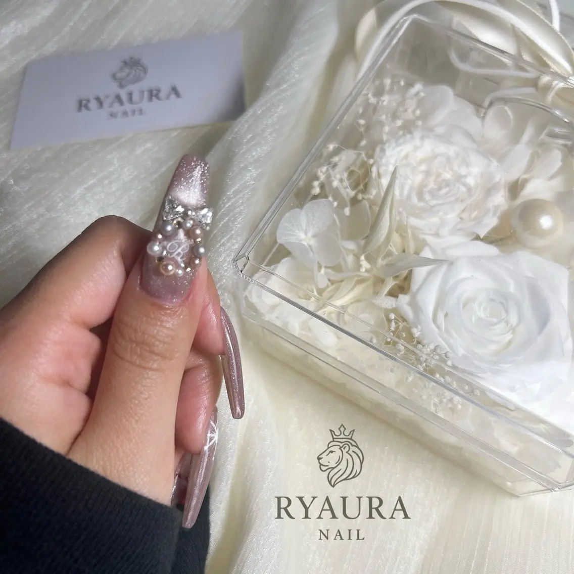 ネイル RYAURA NAILのネイルデザイン