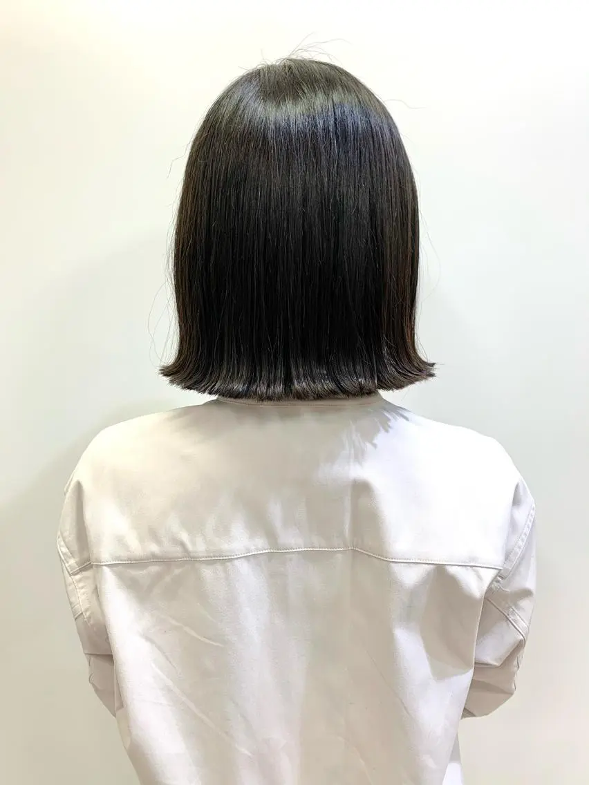 カット＋オーガニック艶カラーの写真