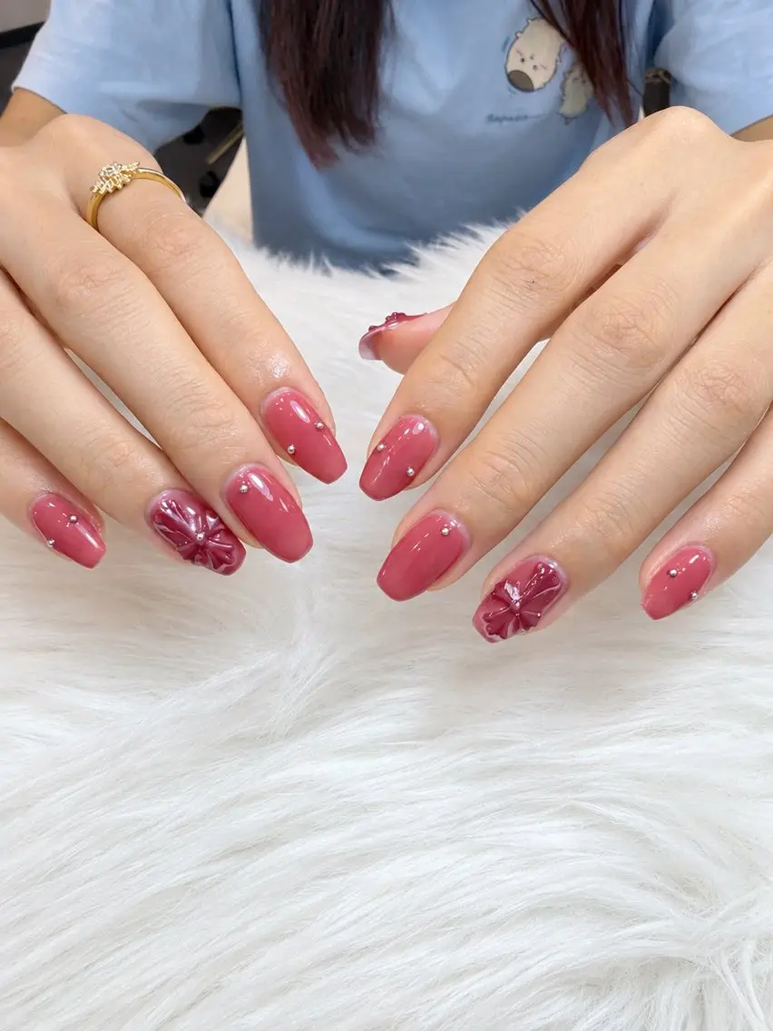 ネイル キラキラネイル 韓国ネイル 持ち込み ピンク ぷっくりネイル MEO MEO NAIL 守山のネイルデザイン