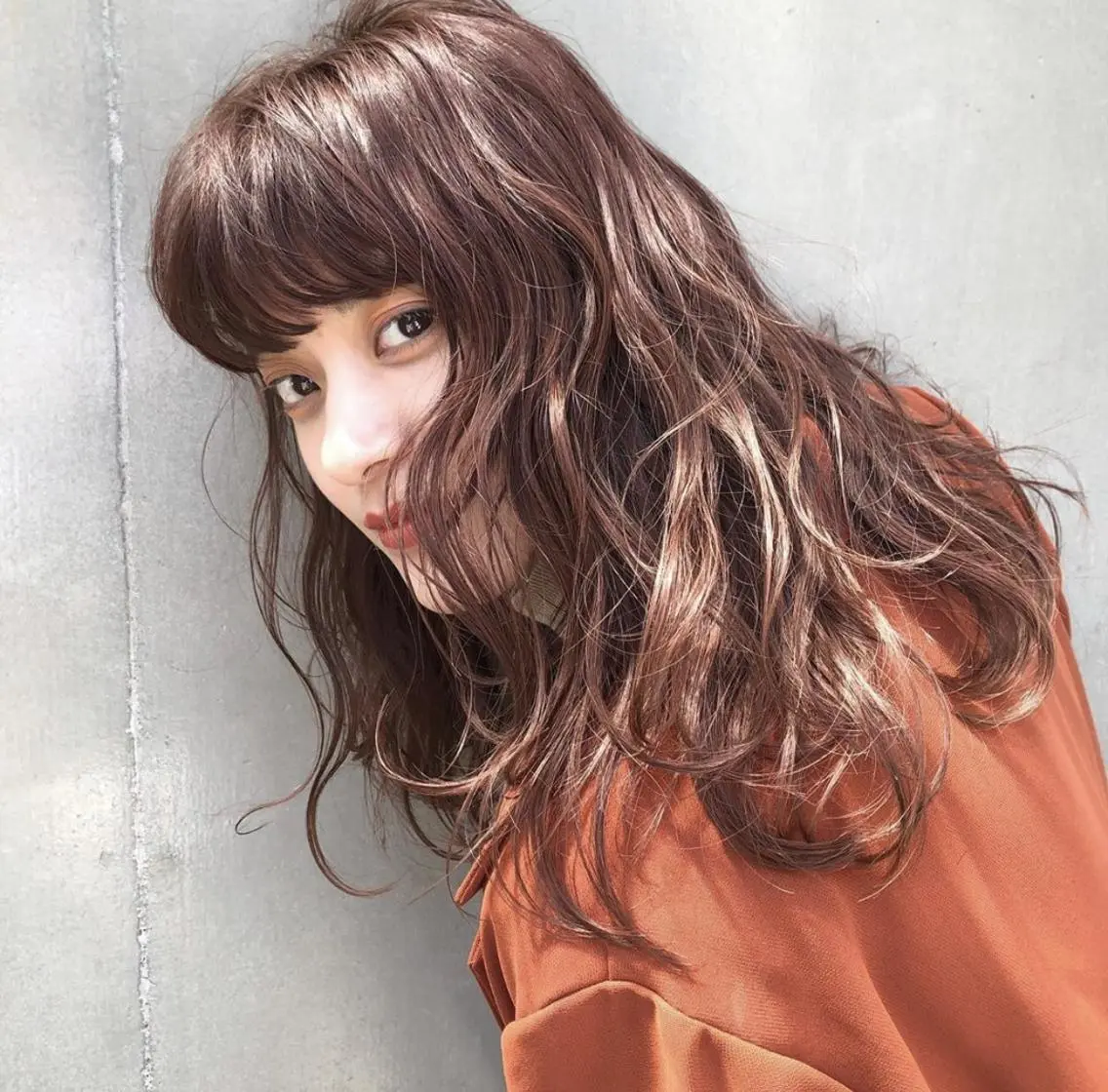 カラー ヘアカラー トリートメント ケアブリーチ/ レイヤー/vardyのヘアスタイル