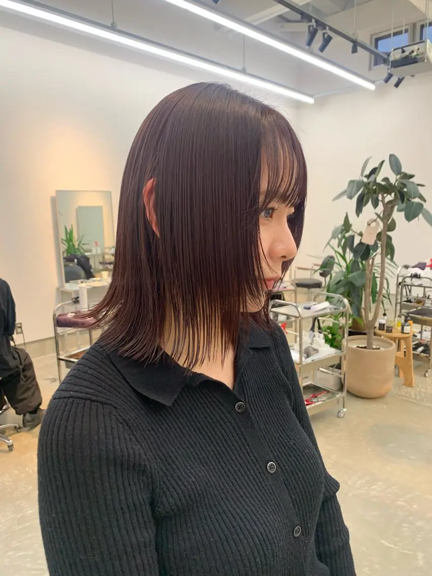 ミディアム 顔周りカット レイヤーカット カット ヘアカラー トリートメント 舘谷 愛莉のヘアスタイル