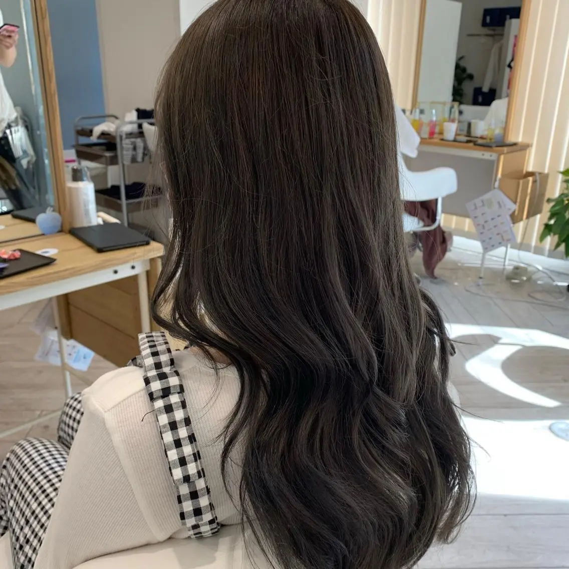 似合わせカット+リペアカラー+オージュアトリートメントの写真