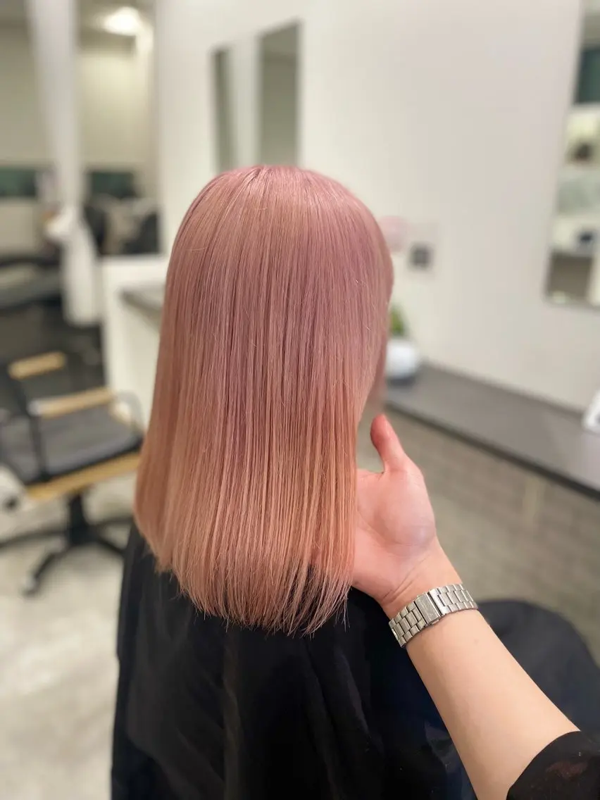 セミロング カラー ヘアカラー トリートメント GaKu/ハイトーン /ブリーチ/レイヤーのヘアスタイル