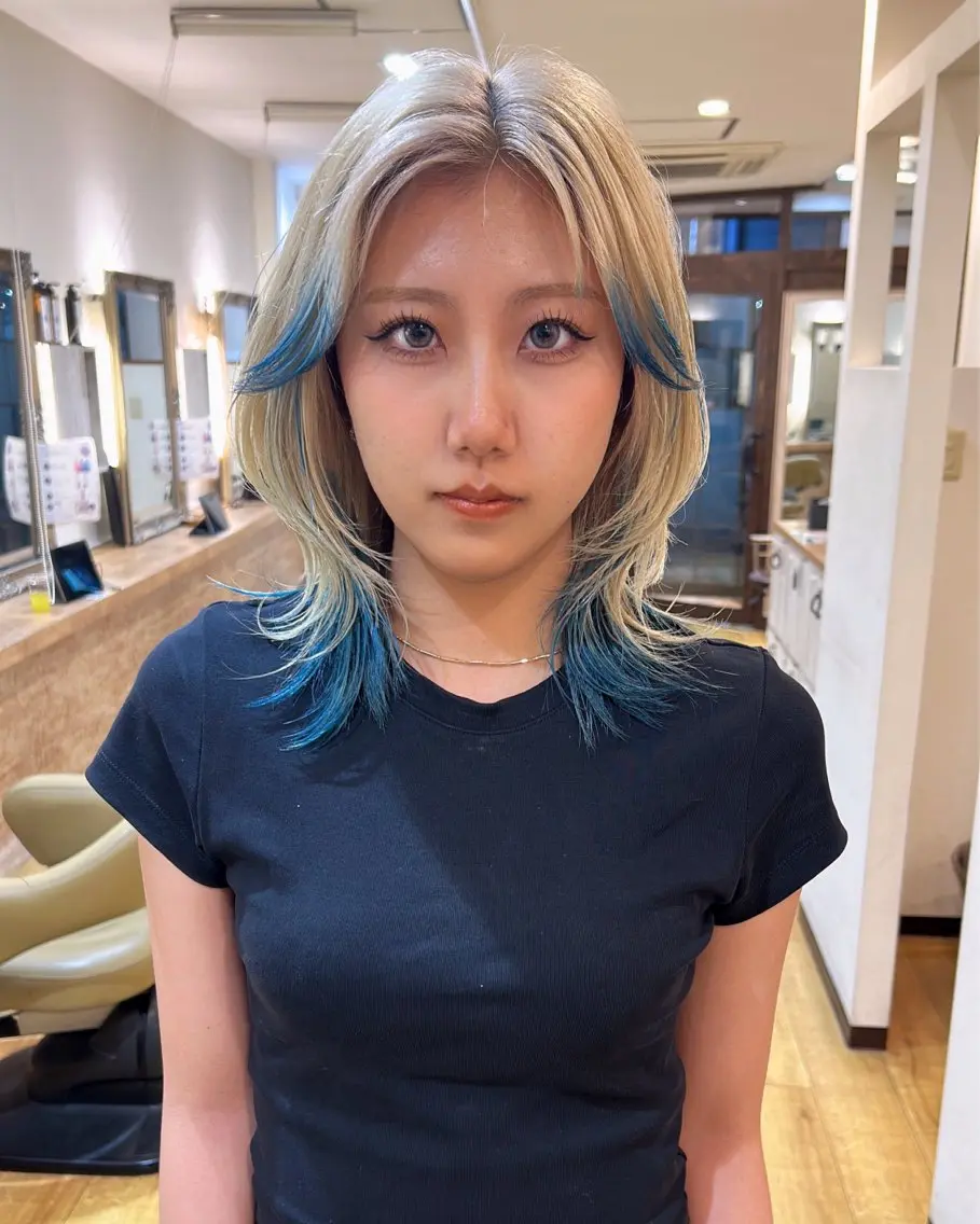 カラー デザインカラー ハイトーン特化⭐️ 飯田大樹のヘアスタイル