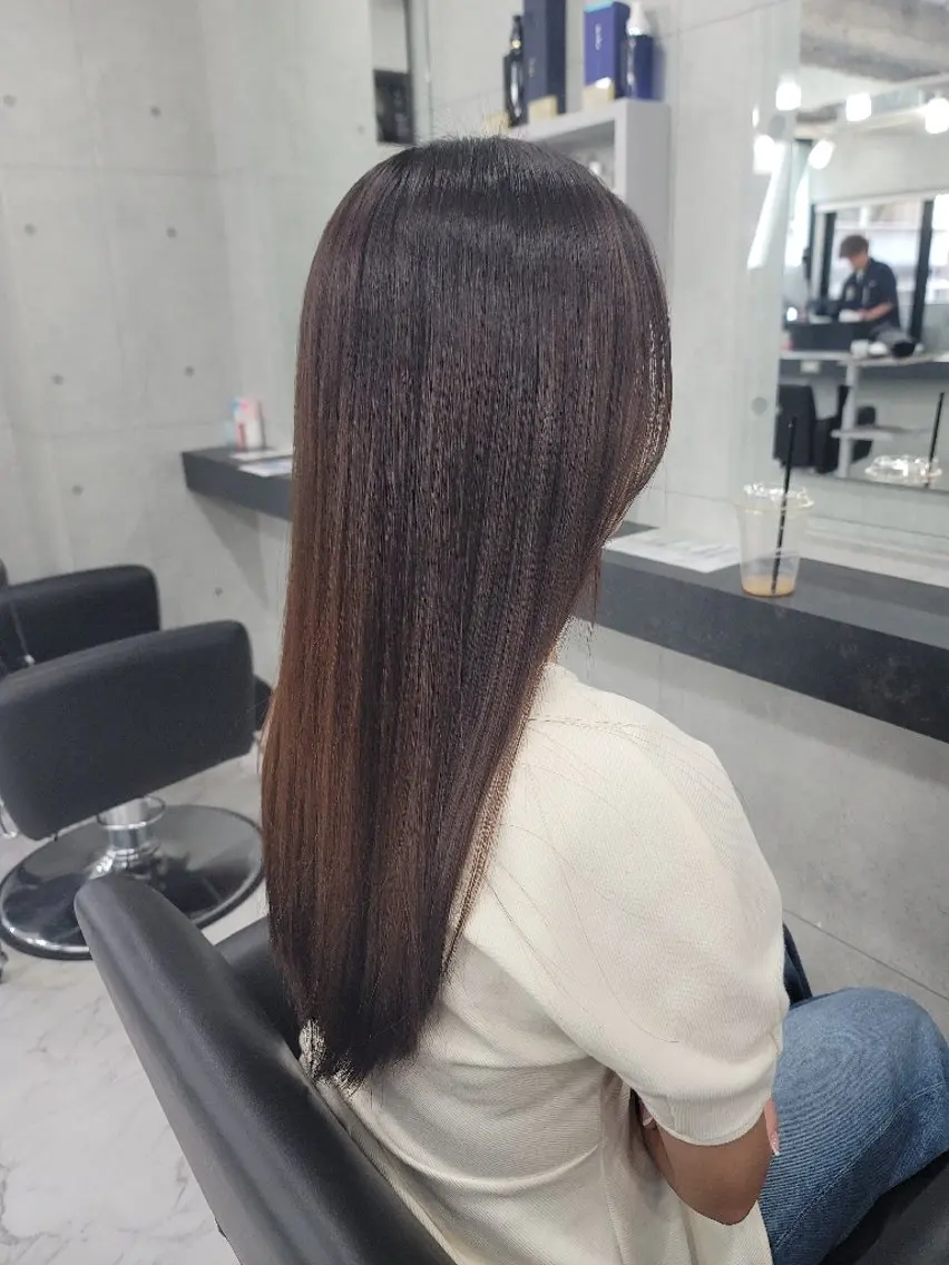 カラー ロング 透明感カラー トリートメント ❇️安達 優心❇️ レイヤー/艶髪特化のヘアスタイル