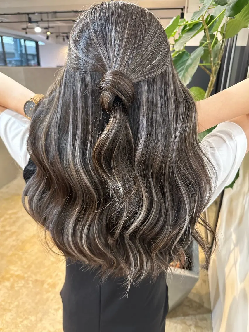 ロング 杉本 優志のヘアスタイル