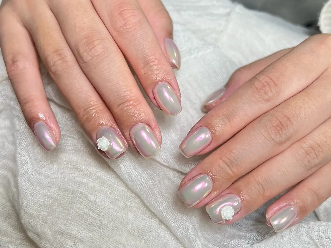 ネイル オーロラネイル 長さ出し ジェルネイル 氷ネイル・うるうるネイル 韓国ネイル ハンドネイル Lumiereva nail salonのネイルデザイン
