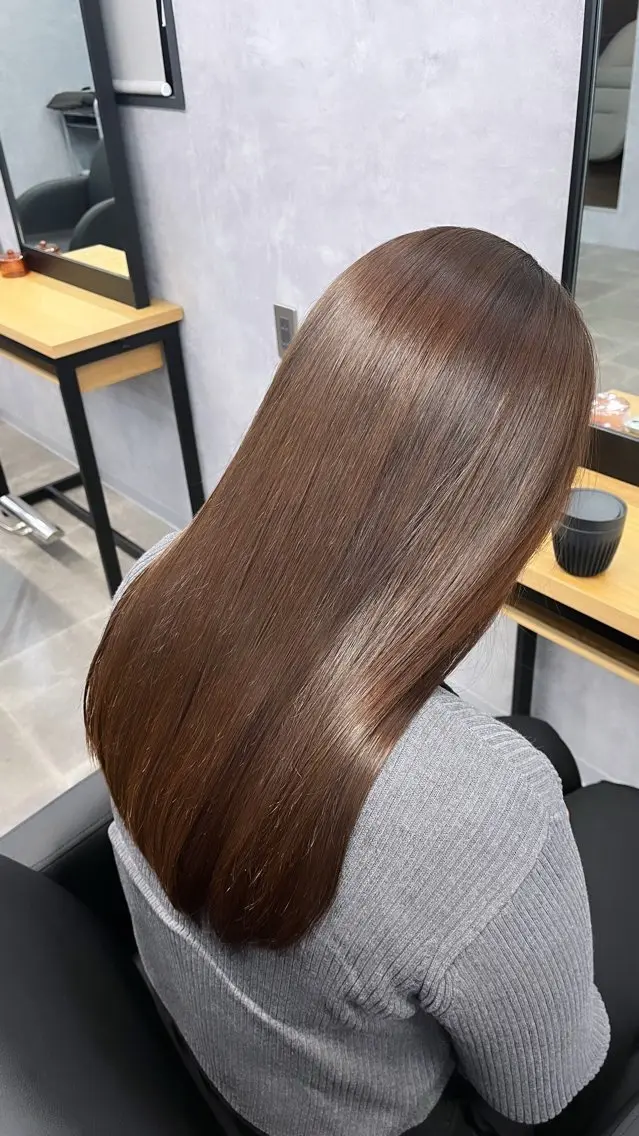 ロング 髪質改善 縮毛矯正 トリートメント 酸熱トリートメント 熊谷 有紗のヘアスタイル