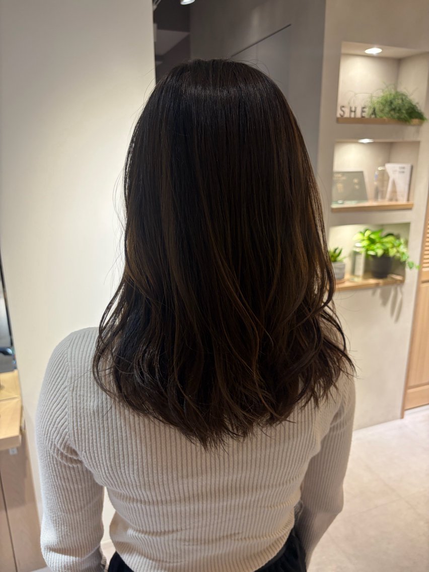 ミディアム カラー 透明感カラー ヘアカラー トリートメント ヘッドスパ 🪐透明感カラー/ カワクボ モネのヘアスタイル