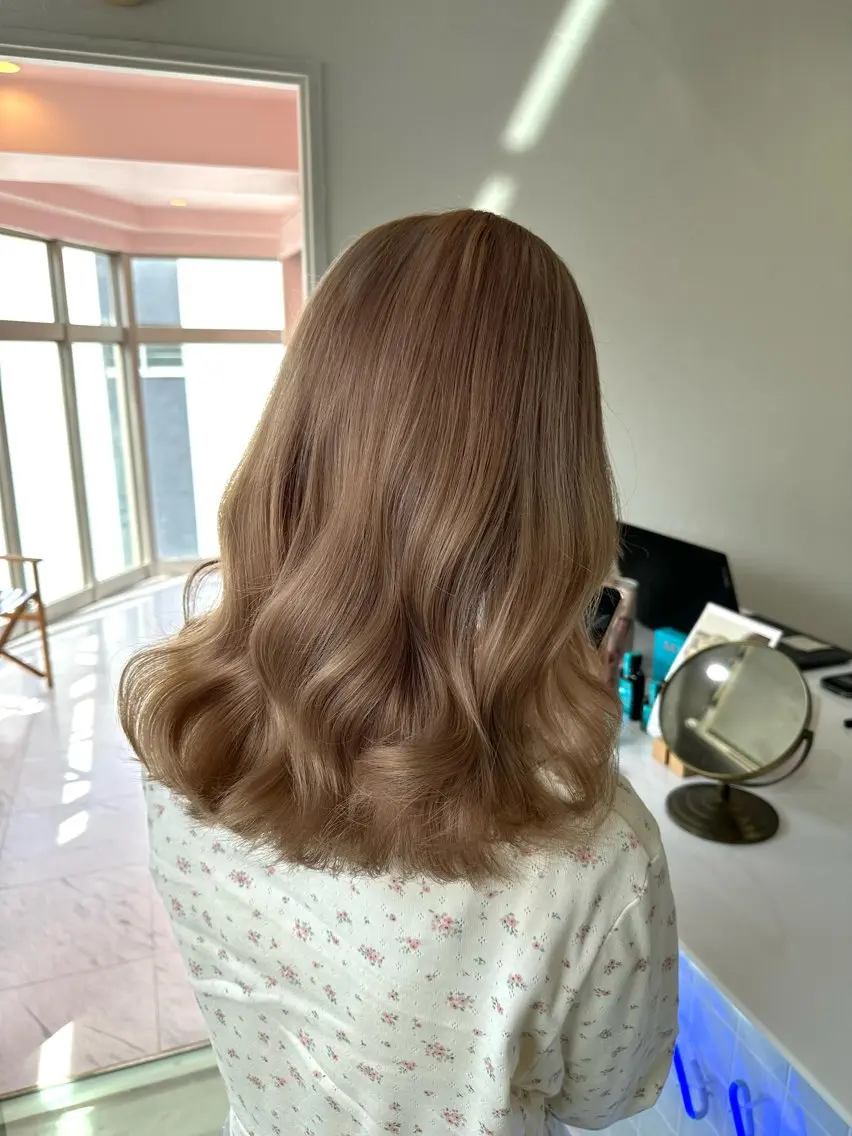 カラー ヘアカラー トリートメント モテ艶🪄ベージュ カラー🧸RUKAのヘアスタイル