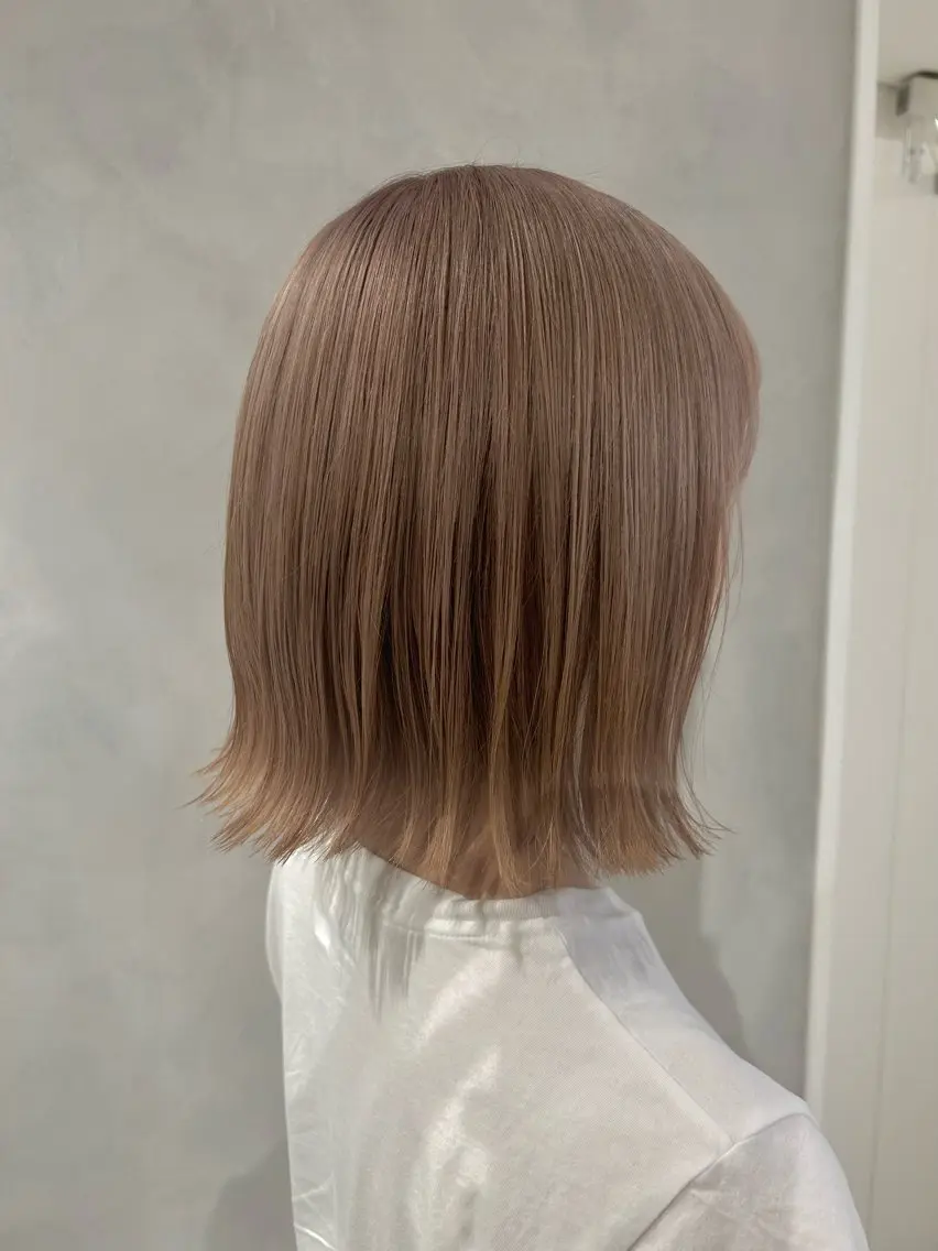 ショート カラー ボブレイヤー ベージュカラー ケアカラー 透明感カラー ダブルカラー ヘアカラー トリートメント ピンク/ベージュ /似合わせ/田島百華のヘアスタイル