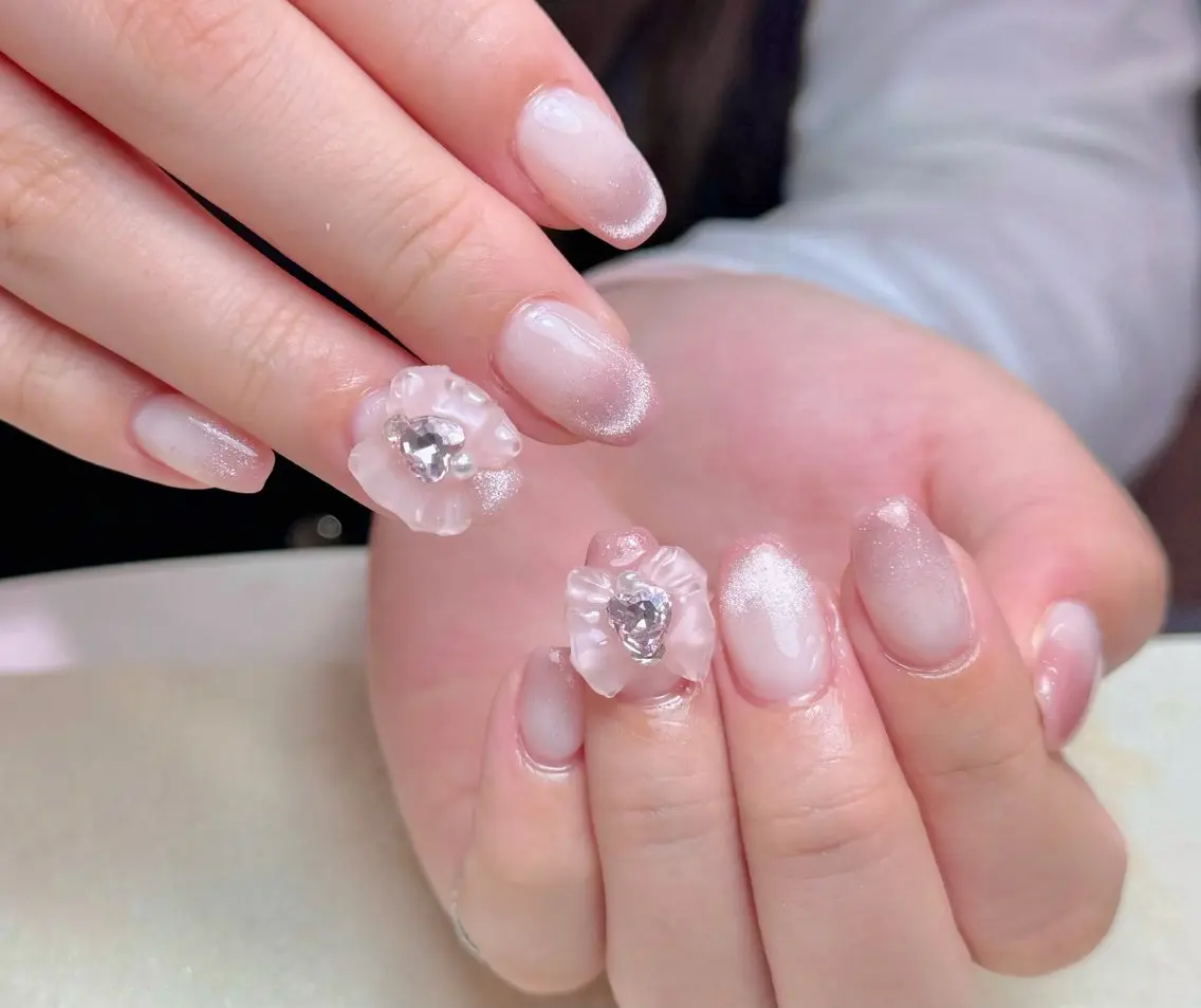ネイル 長さ出し フットネイル フレンチネイル ジェルネイル ガラスフレンチ ハンドネイル 中野駅から2分 MEO NAILのネイルデザイン