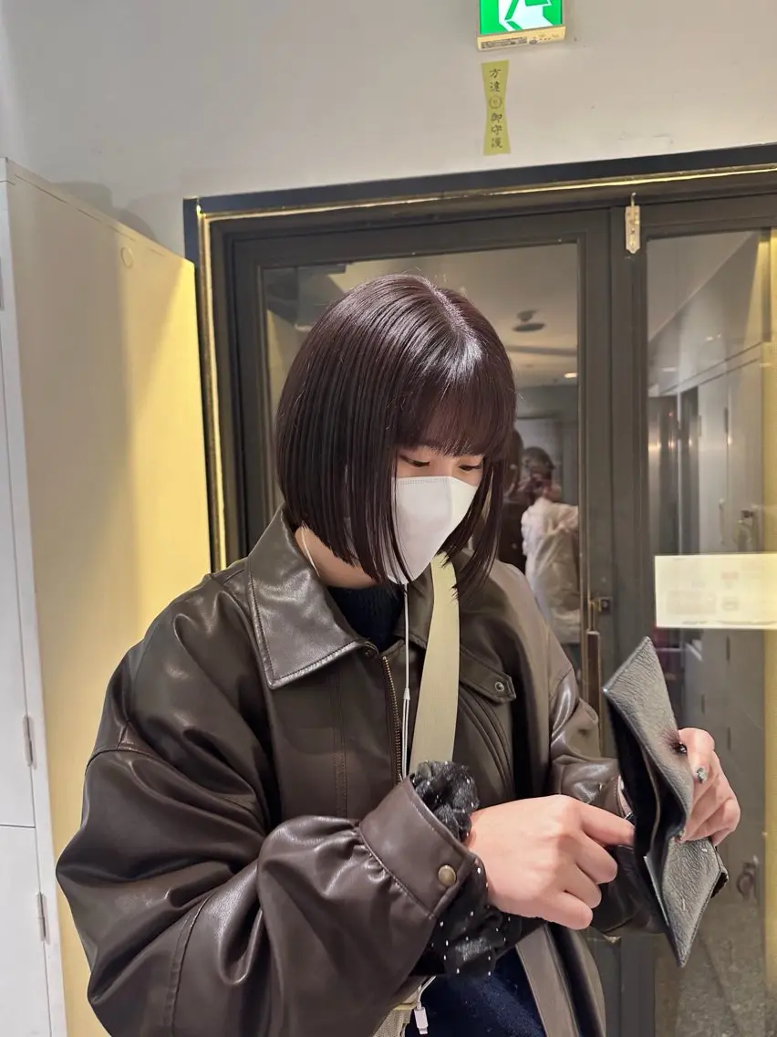 ショート カラー ブリーチ ブリーチなしカラー ボブ カット 西垣 沙也加のヘアスタイル