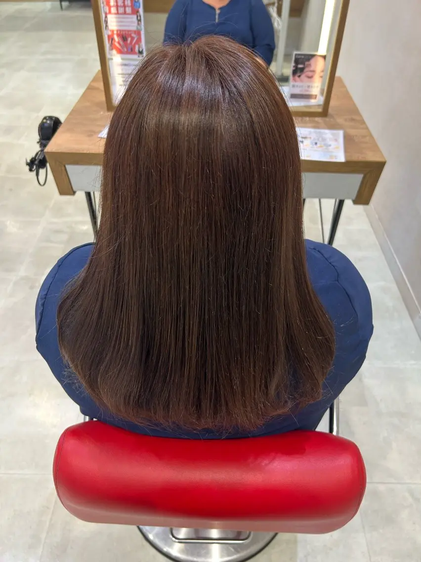 セミロング カラー レイヤー/インナー カラー🦋ルイのヘアスタイル