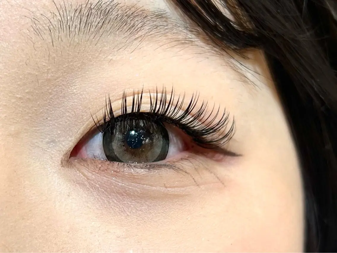 マツエク・マツパ Cカール フラットラッシュ petitchou eyelashの眉毛・アイブロウイメージ