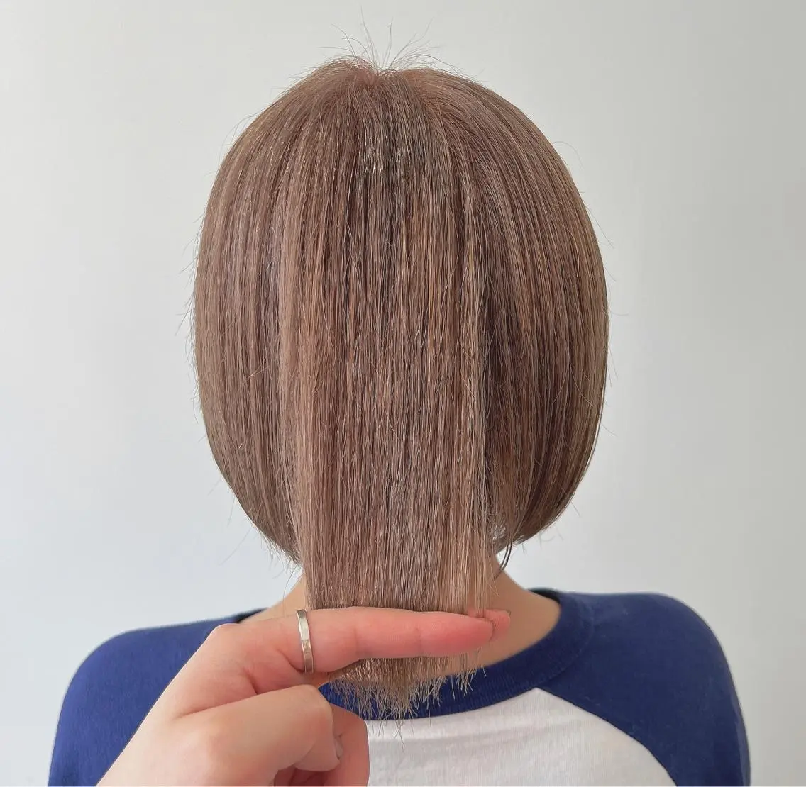 ショート ボブ 切りっぱなしボブ 👩🏼ミニボブのヘアスタイル