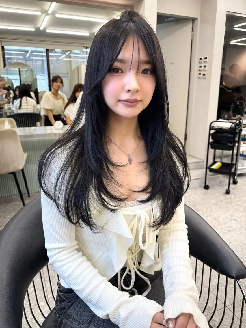 セミロング レイヤーカット カット ヘアカラー トリートメント 顔周り🇰🇷ロンド レイヤー✨カジワラのヘアスタイル