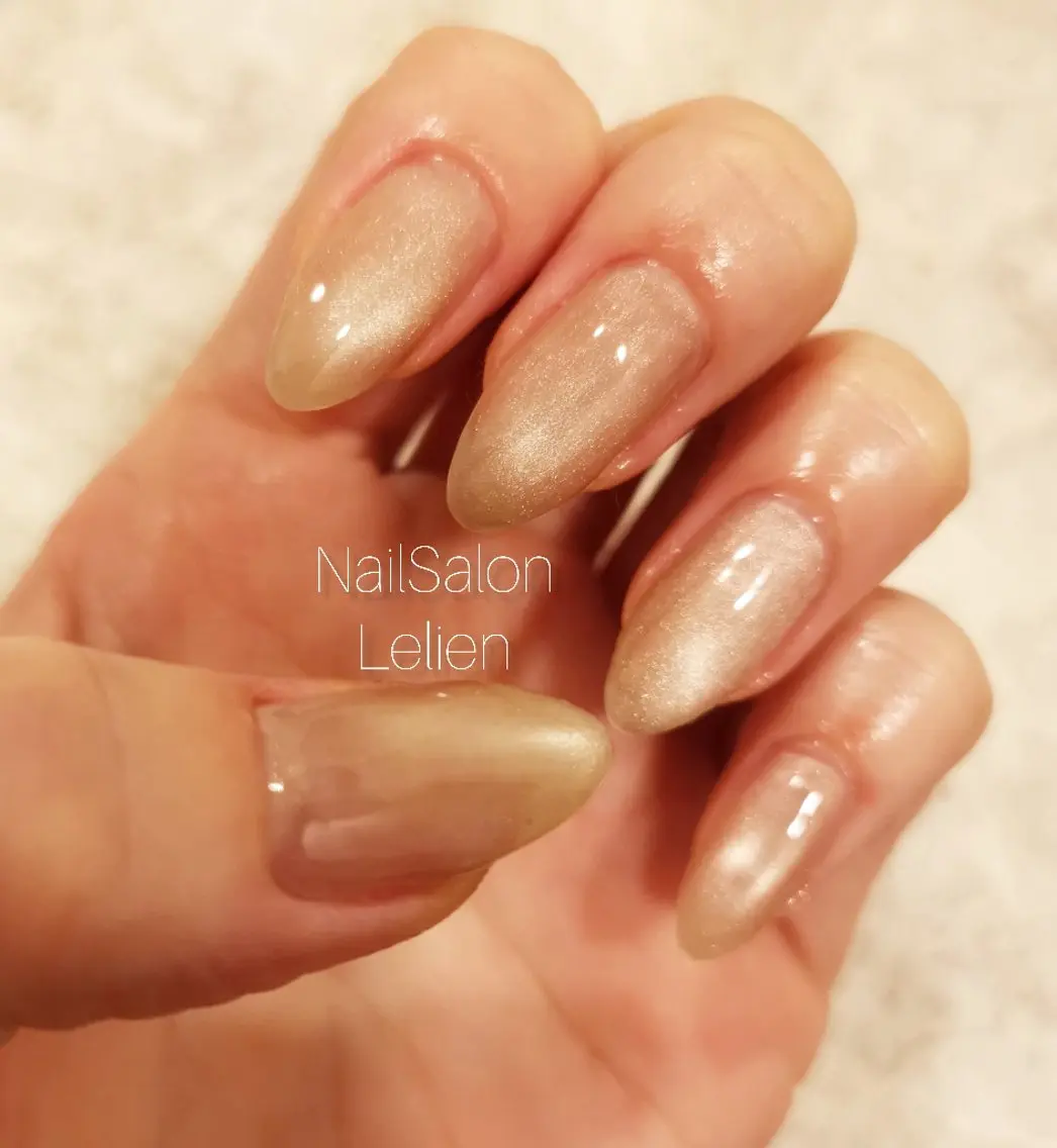 🌿美フォルム💅🌿【マグネットネイル｜ワンカラー】※磁石を使用するジェルネイルです♪の写真