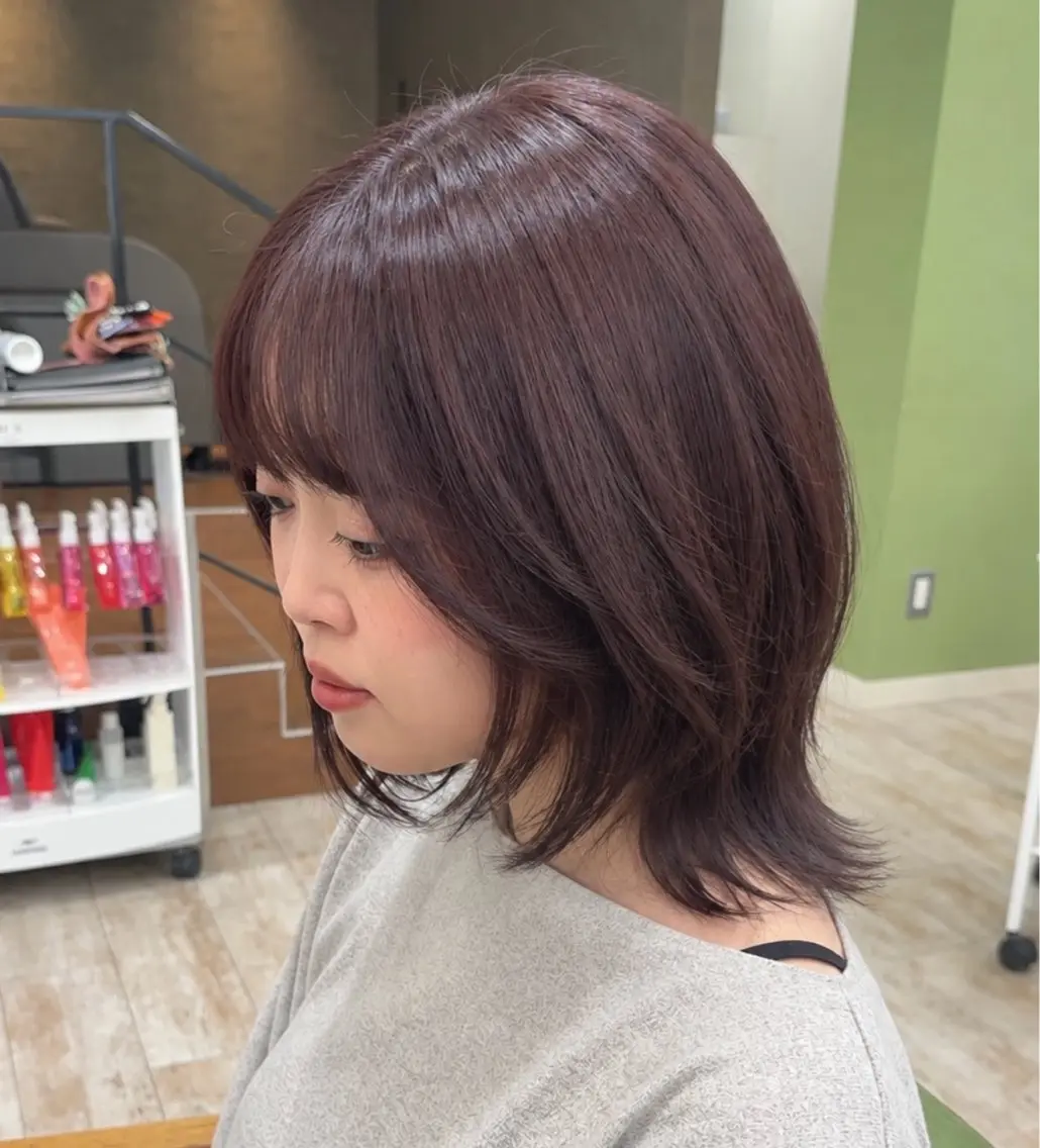 ミディアム ボブレイヤー ボブ レイヤーカット 長めボブ カット ヘアカラー 荒神 駿太のヘアスタイル